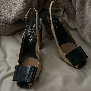 Vintage Valentino 38 1/2 nude, black and gold shoes, high heels